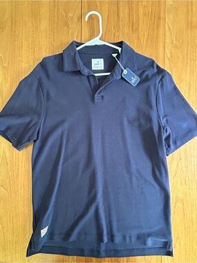 johnnie-O Men's Hanging Out Navy Short Sleeve no buttons